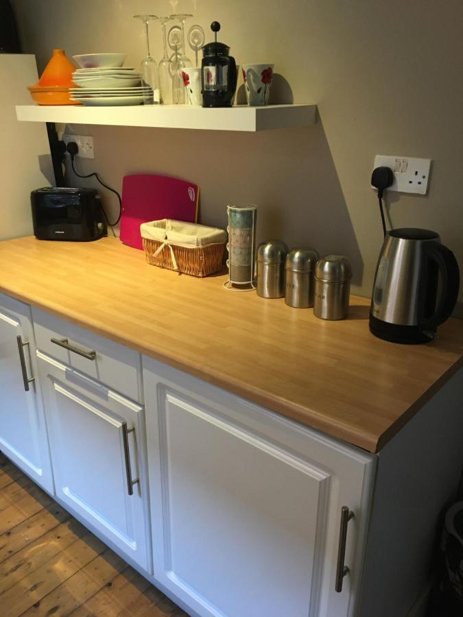 Lavender Apartment Лестър Екстериор снимка