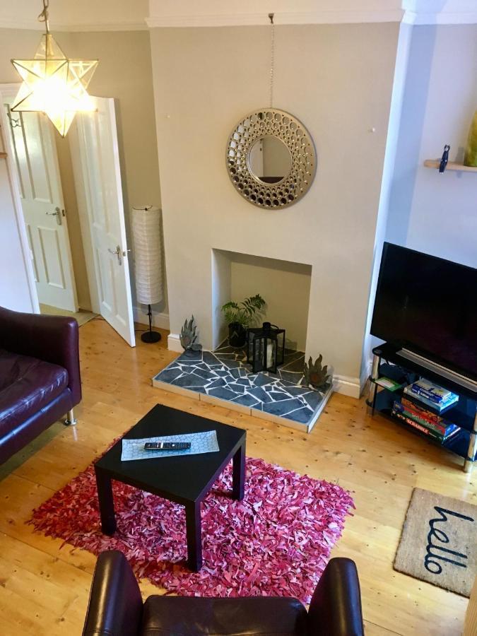 Lavender Apartment Лестър Екстериор снимка